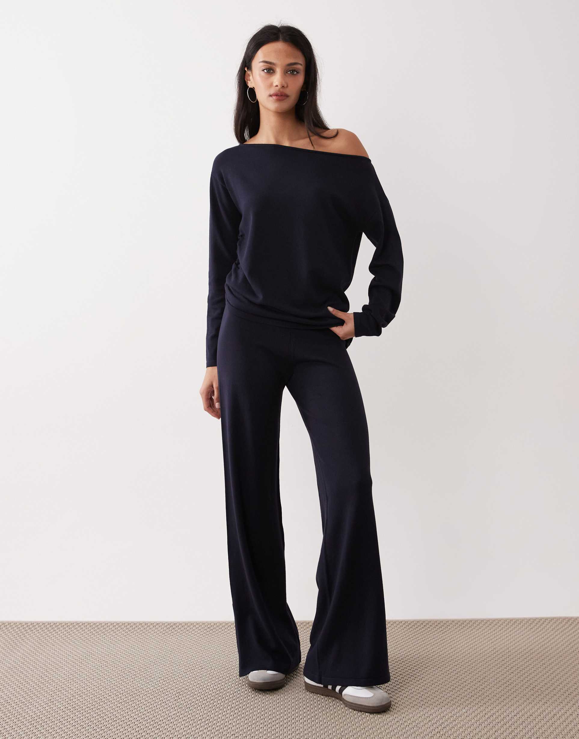 mango centollo knit straight pants in navy - part of a set