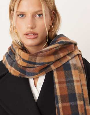 Mango Checked Scarf In Brown