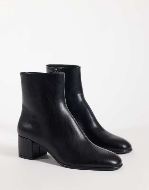 Mango Chelsea-ankelboot i läderimitation med klack i svart, 2 av 4