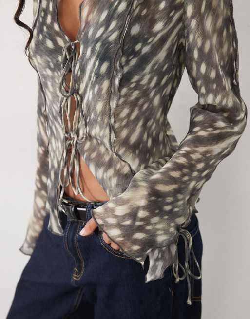 Mango chemise à volants à manches longues à imprimé léopard gris | ASOS