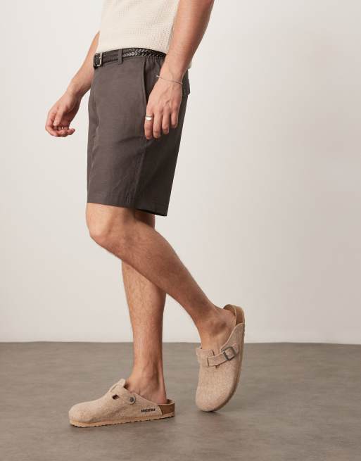 Mango – Chokladfärgade, figursydda shorts