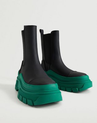 Mango chunky pull on chelsea boots with contrast sole in black