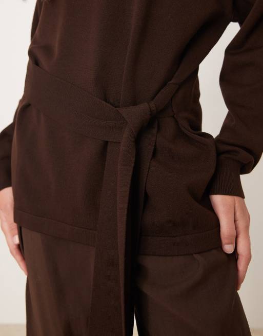 Mango – Ciemnobrązowy dzianinowy sweter z golfem i wiązaniem w talii, 2 z 4