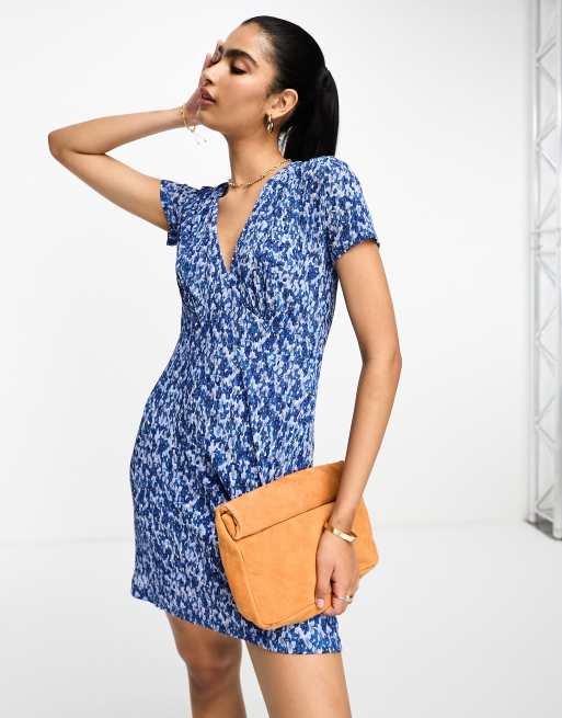 Mango cinched waist dusty floral short sleeve mini dress in blue