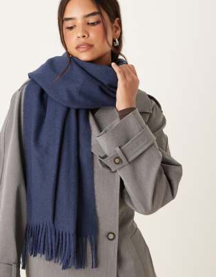 Mango Classic Scarf In Blue