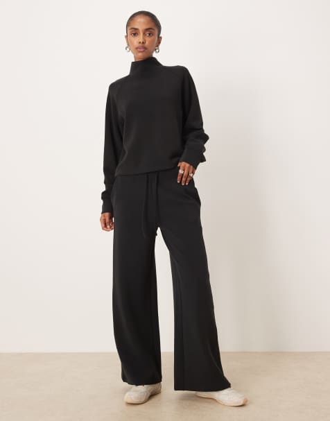 Mango - Co-ord set van hoogsluitend sweatshirt en joggingbroek in zwart - view 1