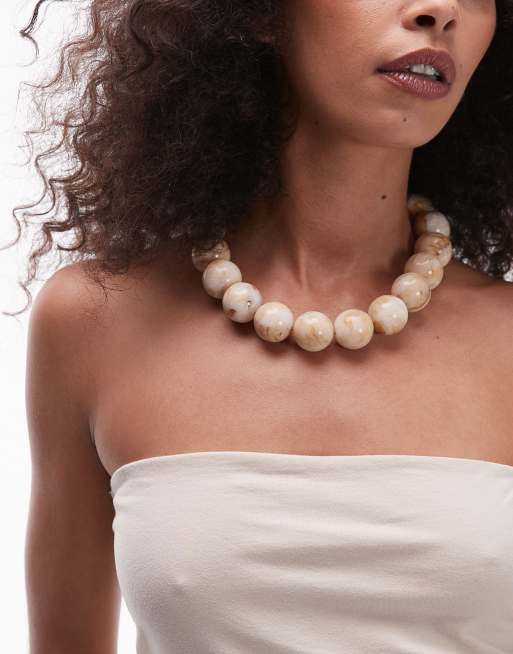 Mango - Collier de perles effet marbré - Crème