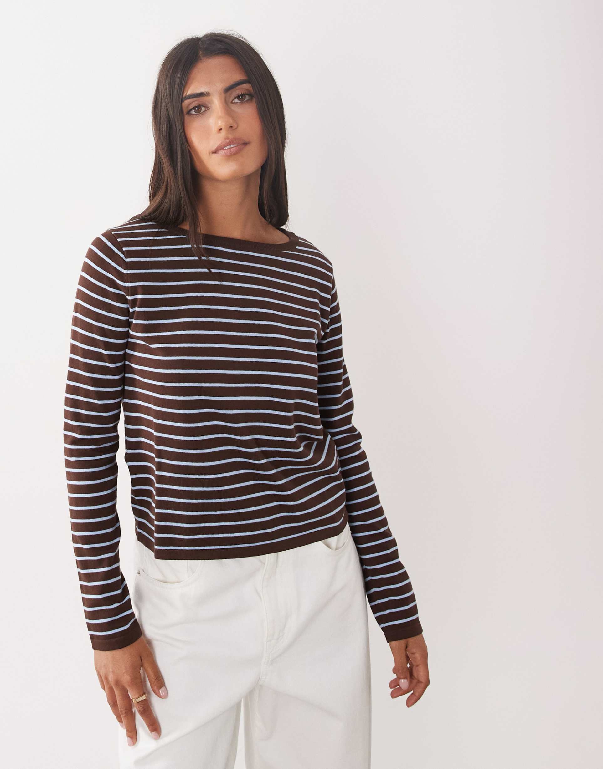 mango compact knit boat neck long sleeve top in brown