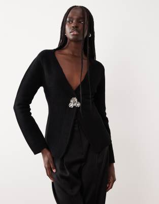 Mango Compact Knit Jacket With Statement Clasp In Black