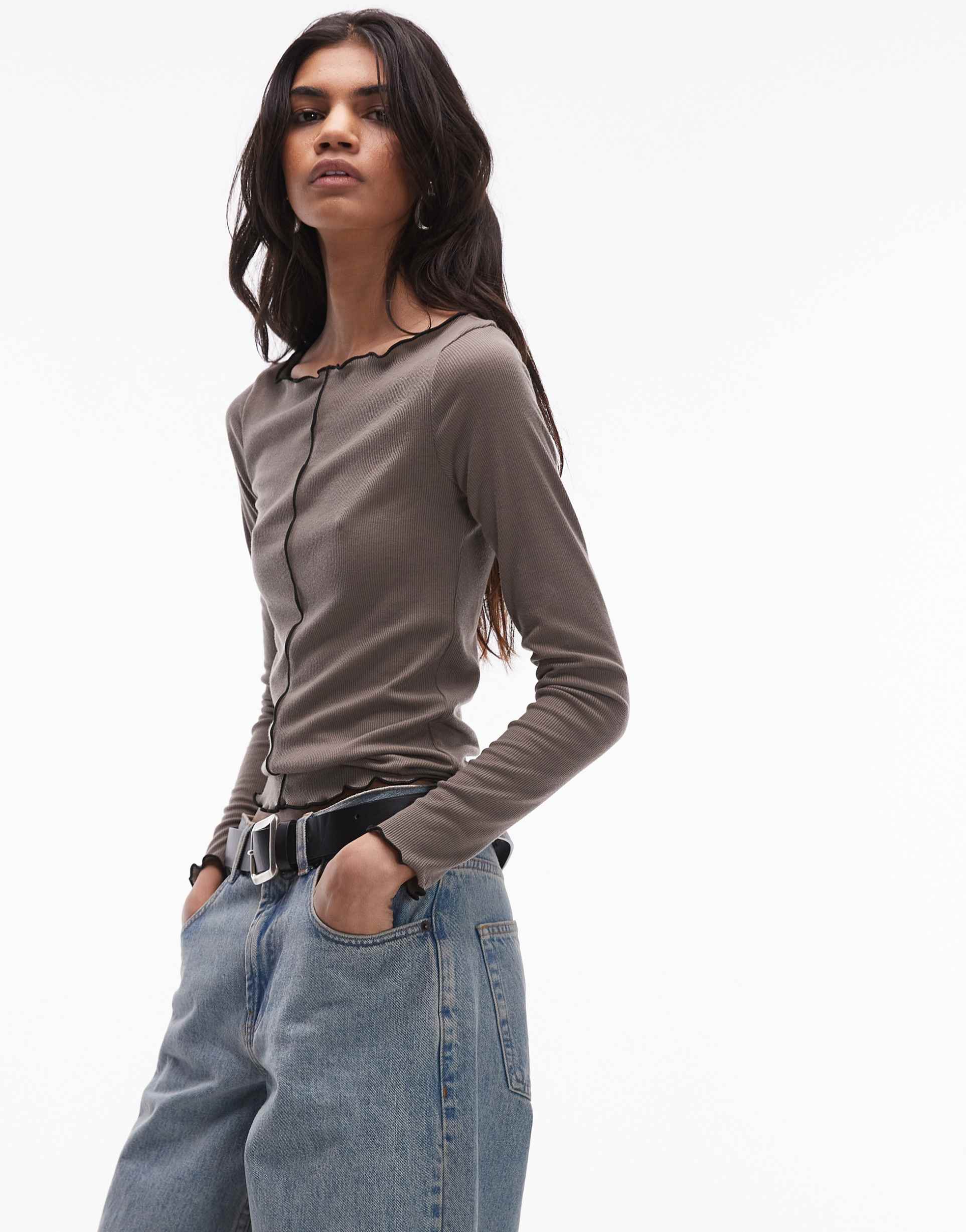 mango contrast seam detail lettuce edge top in brown