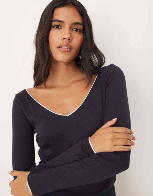 トップス mana Mango contrast tipping long sleeve fine knit top in navy | ASOS