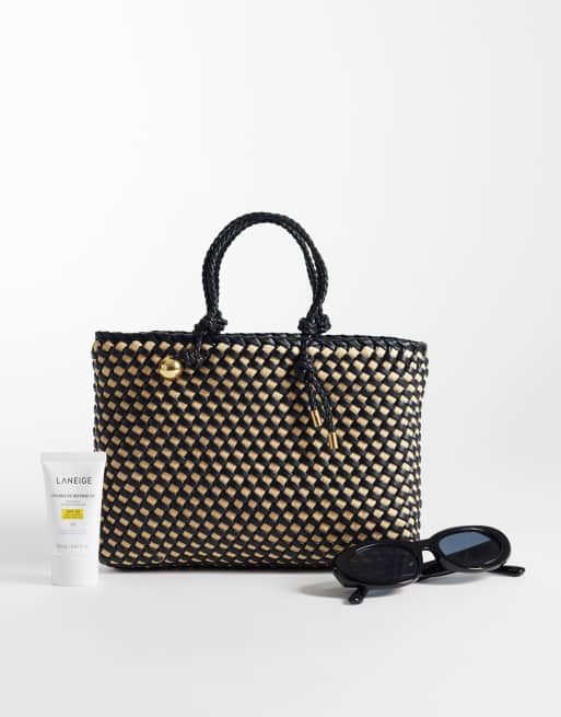 Mango contrast woven raffia handbag in black, 2 of 4