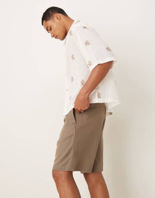 Mango cotton blend pleated detailing shorts in brown, 3 of 5