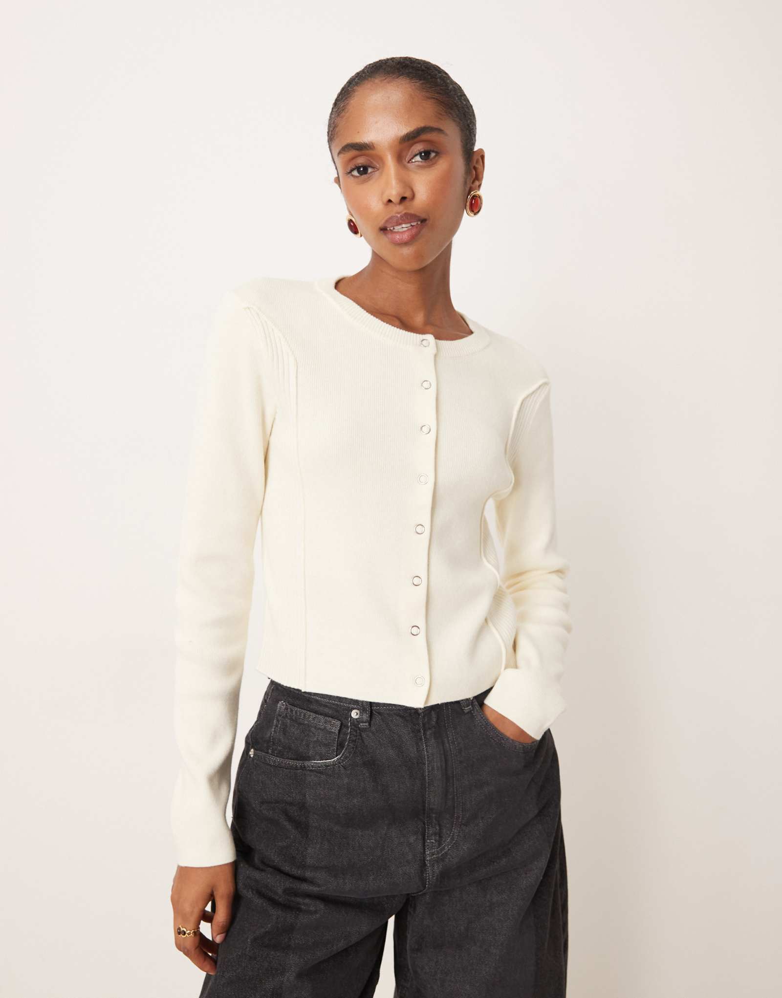 Кардиган кремового цвета с отделкой по швам из смеси хлопка манго