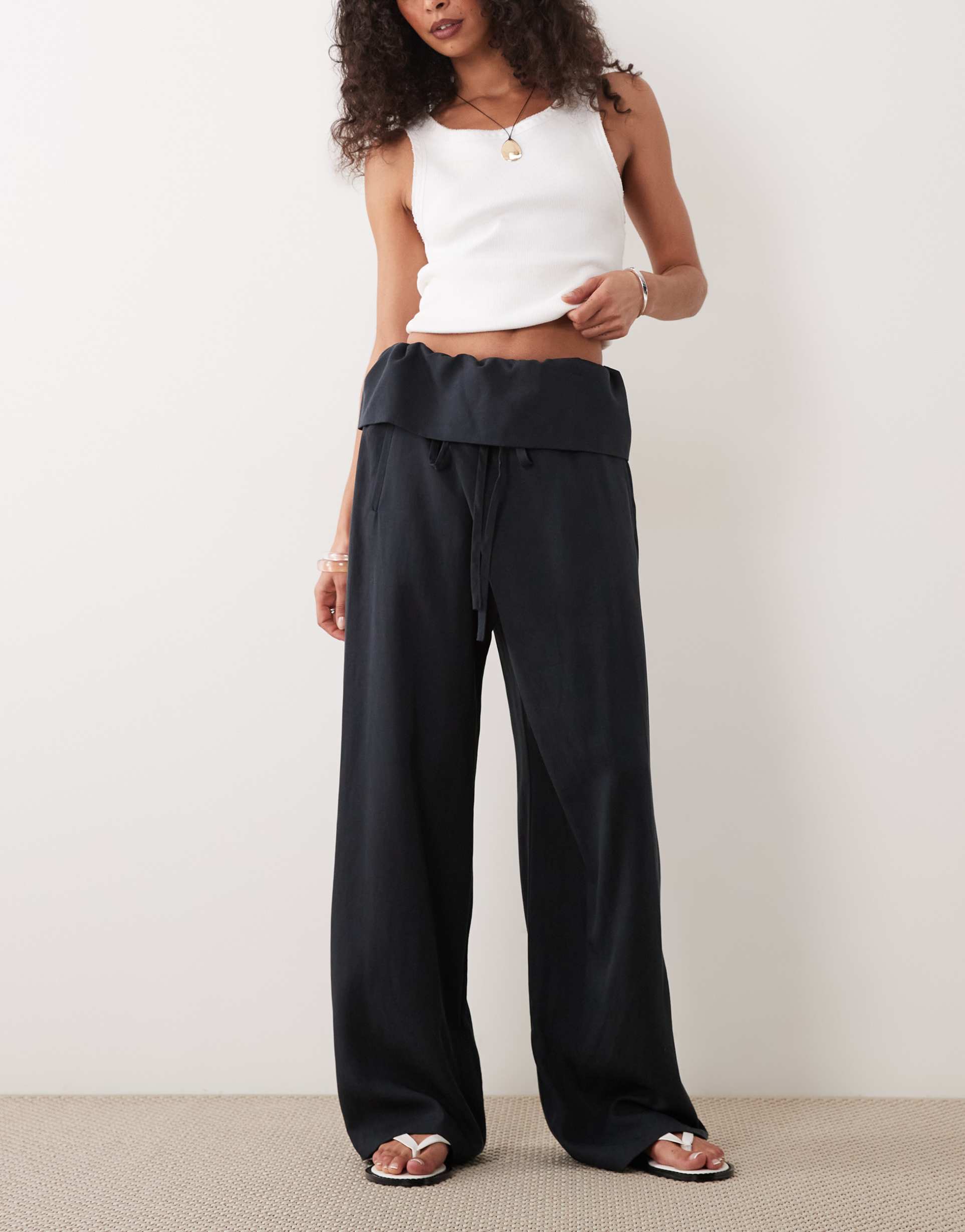 mango cotton rich folded waist relaxed pants in charcoal
