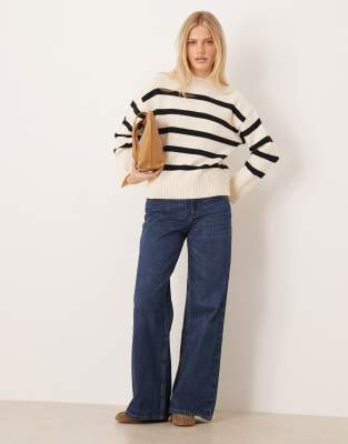 Mango Crew Neck Sweater In White