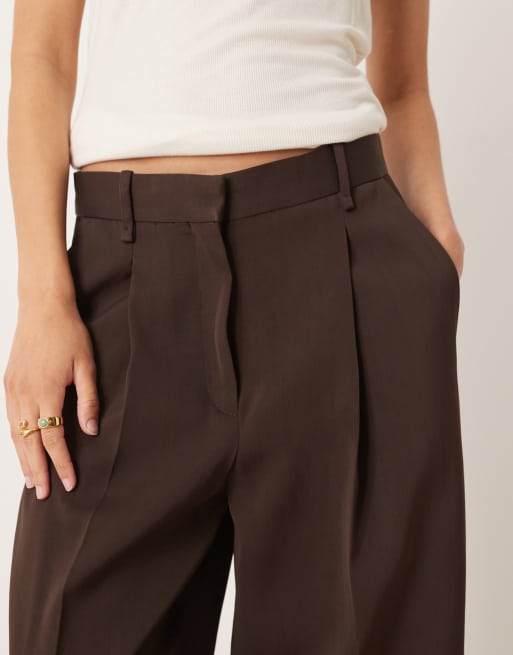 Mango - Cris Capsule - Pantaloni sartoriali marroni con pieghe sul davanti in coordinato, 3 di 5