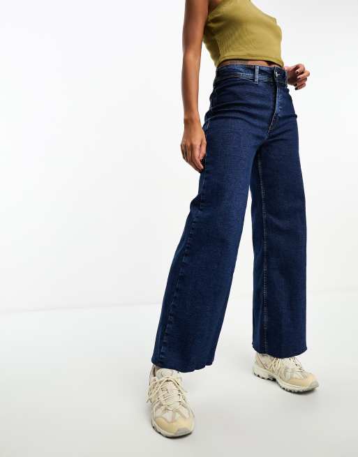 Mango - Cropped kick flared jeans met hoge taille in donkerblauw