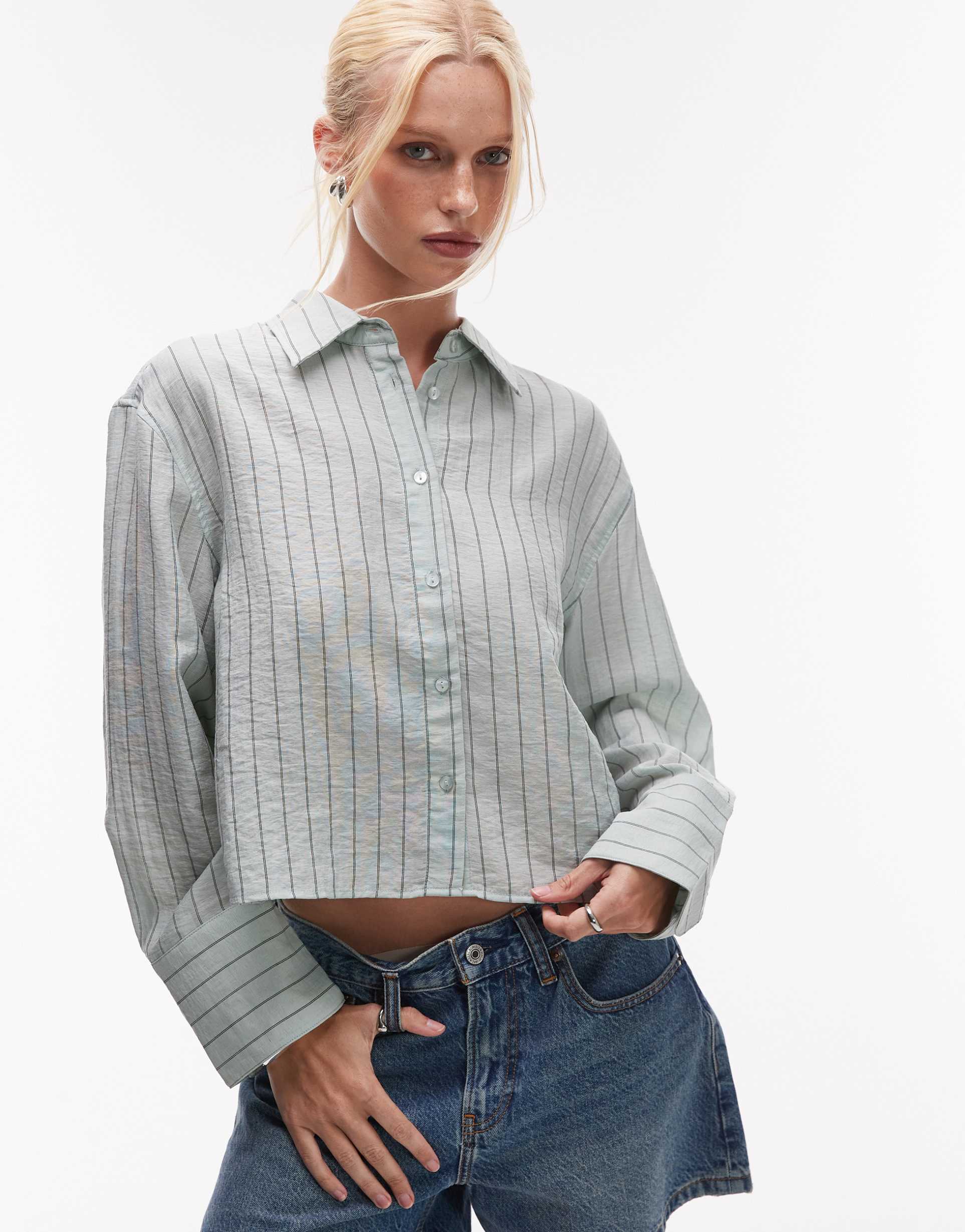 mango cropped striped shirt in pale green