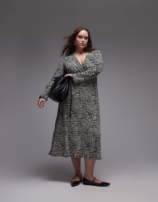 Mango Curve – Vit, leopardmönstrad midiklänning