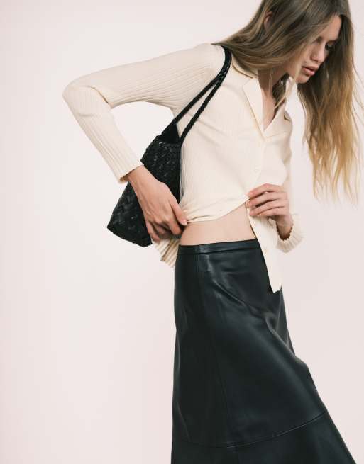 Mango – Czarna spódnica midi z imitacji skóry, 5 z 5