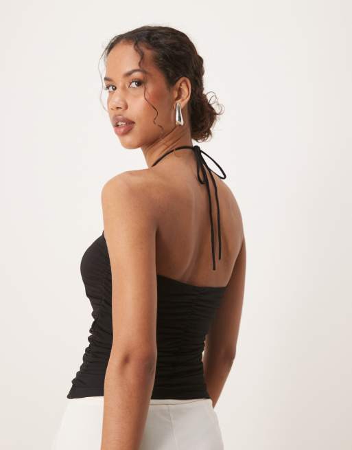 Mango – Czarny top z dekoltem typu halter, marszczeniem i kwiatem 3D, 4 z 4
