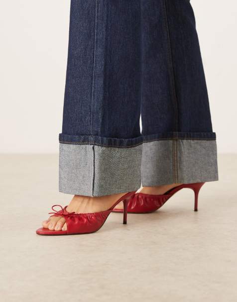 Mango – Czerwone sandały z paskiem za piętą i kokardką - view 1