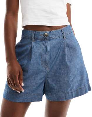 denim look relaxed shorts in dark blue