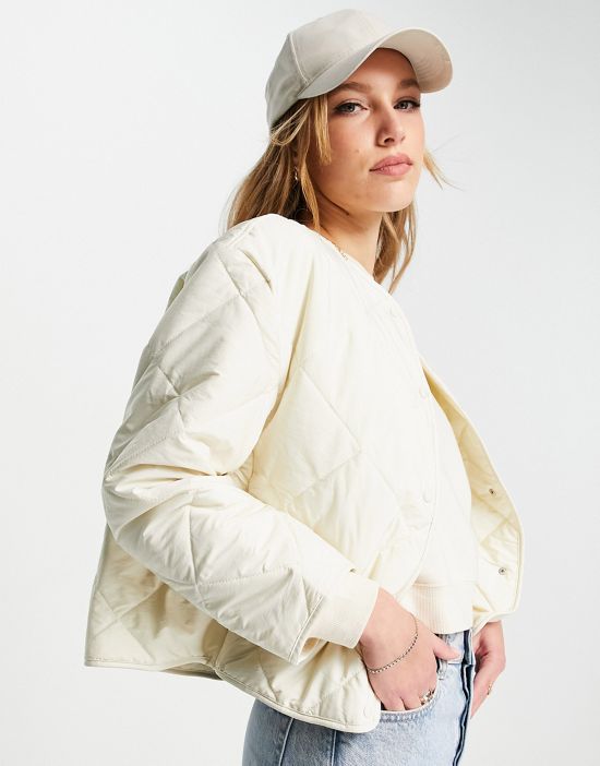 https://images.asos-media.com/products/mango-diamond-quilted-puffer-jacket-in-cream/201004972-1-neutral?$n_550w$&wid=550&fit=constrain
