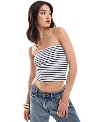 Mango – Dżersejowy top bandeau w niebieskie paski