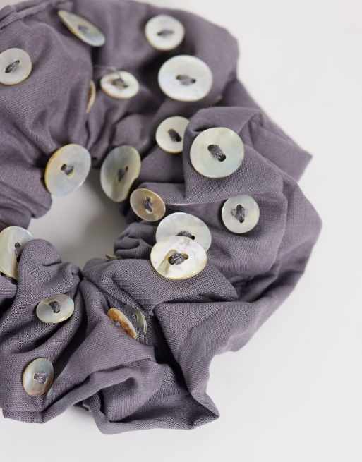 Mango - Elastico per capelli 100% cotone grigio con bottoni, 3 di 3
