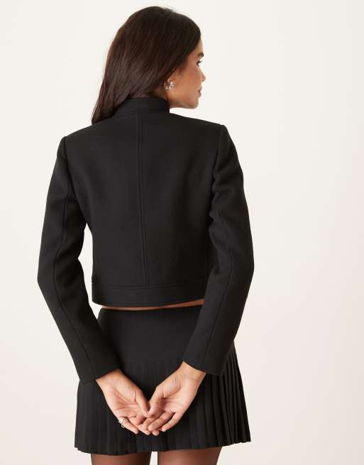 Mango – Elegante Baumwoll-Jacke mit kurzem Schnitt und goldfarbenen Knöpfen in Schwarz, 3 von 4