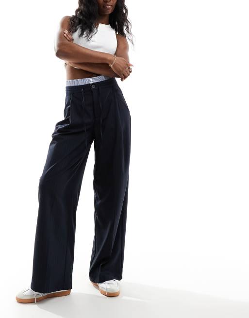 Mango – Elegante Hose in Dunkelblau mit Bund im Boxershorts-Design und Nadelstreifen