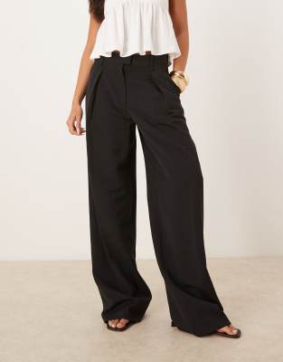 Mango - Elegante Hose in Schwarz mit Bundfalten