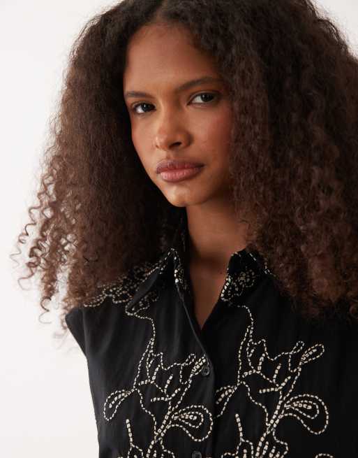 Mango embroidered midi sleeveless shirt dress in black, 3 of 4