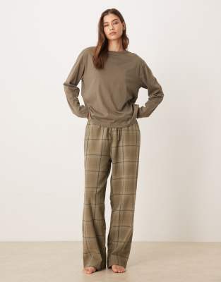 Mango - Ensemble de pyjama en flanelle de coton avec pantalon et t-shirt - Kaki-Vert