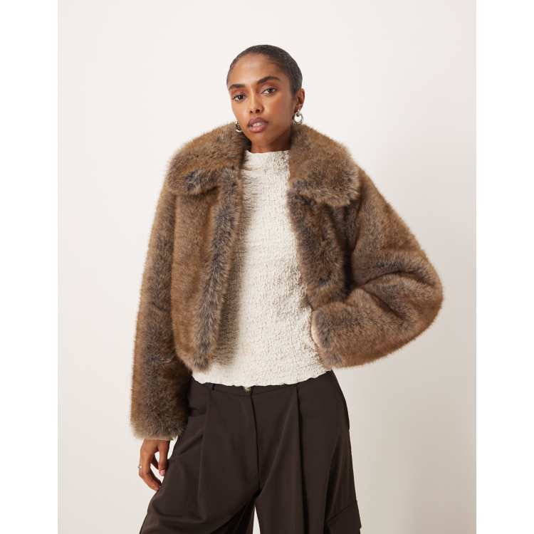 209581078-1-brown?$n_750w$&wid