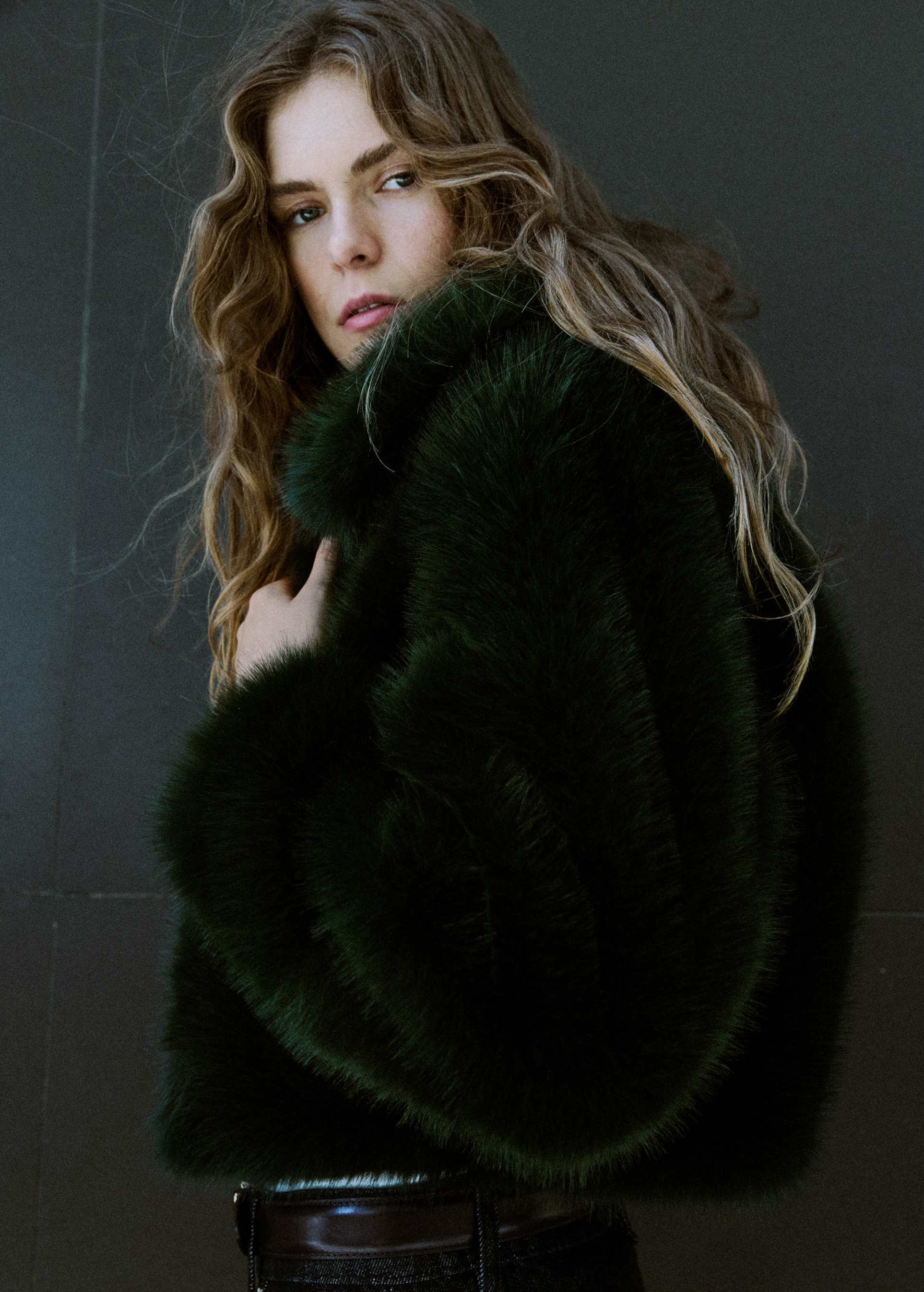 mango faux fur short jacket with collar in forest green