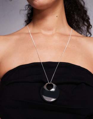 Mango Featuring Kaia Gerber Pendant Necklace In Silver