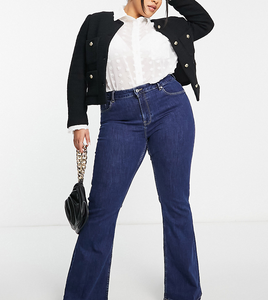 Plus-size jeans by Mango It%27s all in the jeans High rise Belt loops Five pockets Flared skinny fit