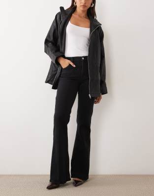 Mango Flared Jean In Black