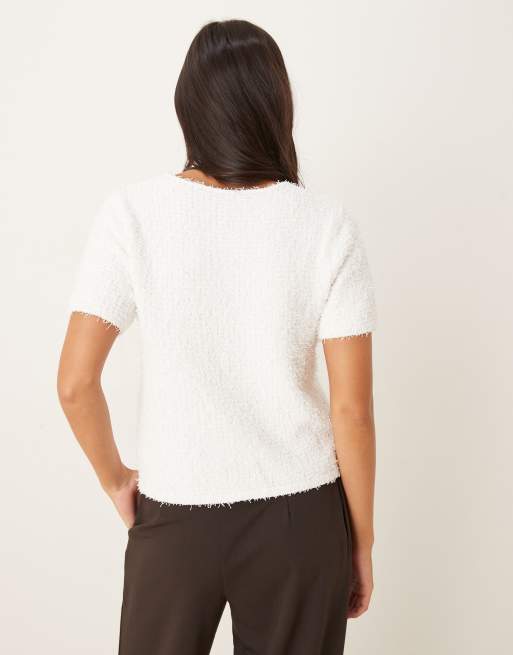 Mango – Flauschige Strickjacke in Weiß mit kurzen Ärmeln, 4 von 4