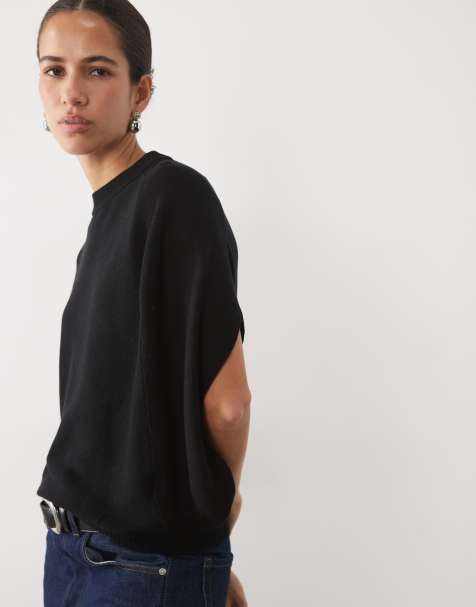 Mango flowy top in black