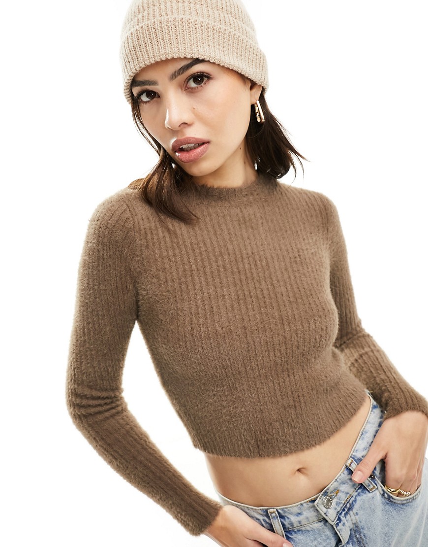 Mango fluffy cropped jumper in brown