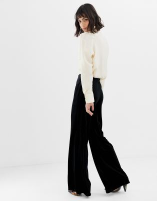 Mango - Fluwelen broek met wijde pijpen in zwart | ASOS
