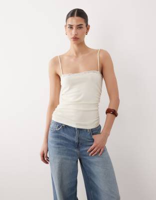 Mango - Gerafftes Riemchen-Camisole aus Baumwollmix in Pastellgelb mit Spitzenborte