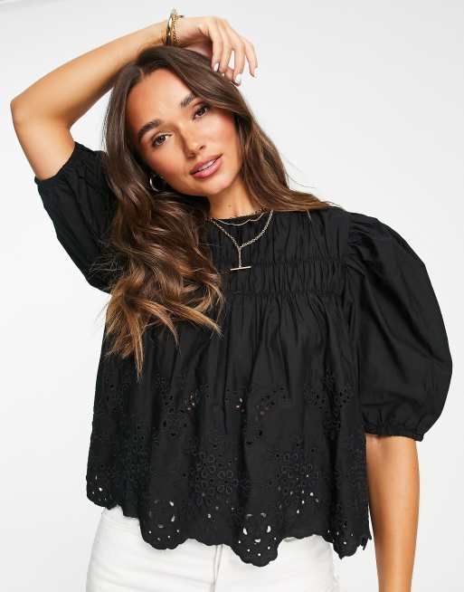 Mango – Gesmokte Bluse in Schwarz