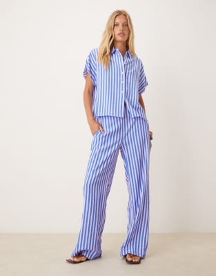 Mango - Gestreifte Schlupfhose aus Baumwolle in Blau und Rosa, Kombiteil