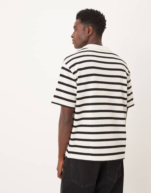 Mango – Gestreiftes, kurzärmliges Relaxed Fit Polohemd aus Baumwollmix in Schwarz und Weiß, 3 von 5