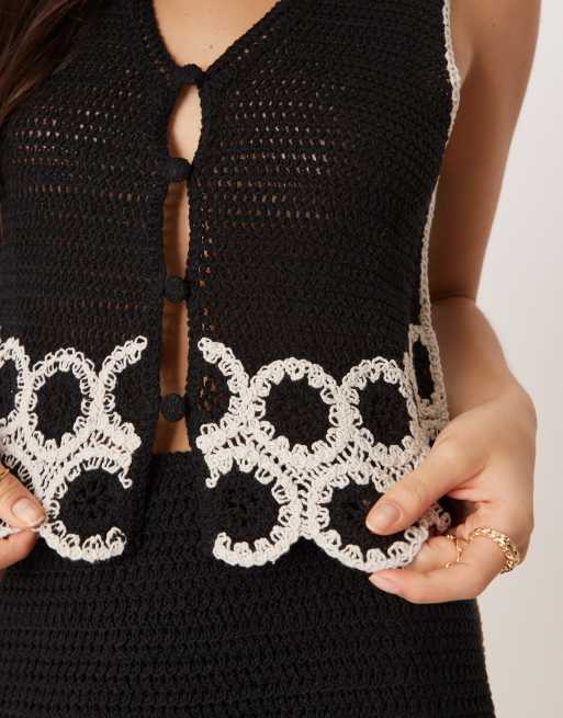 Mango - Gilet nero all'uncinetto con laccetti sul davanti in coordinato, 4 di 4